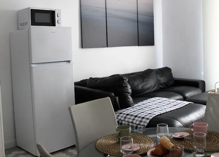 Piso Cerca Universidades Y De La Playa